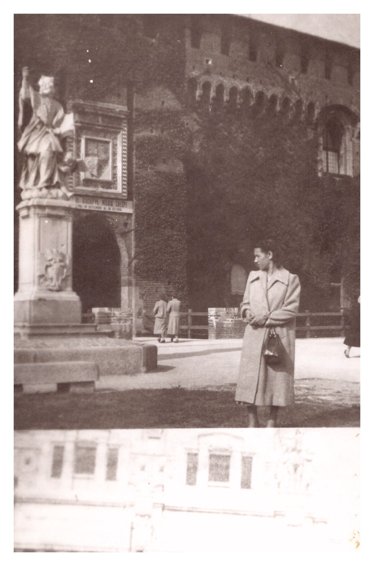 54_Nella Milano Castello Sforzesco 11101948 54_Nella Milano Castello Sforzesco 11101948