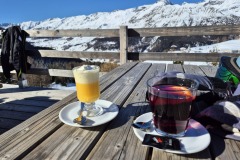 Bombardino e vin brulé Rifugio Novez