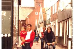 image002