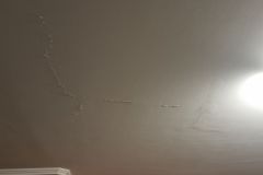 Allagamento soffitto salone 2