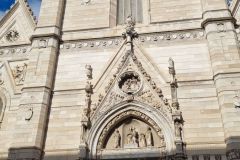 image015